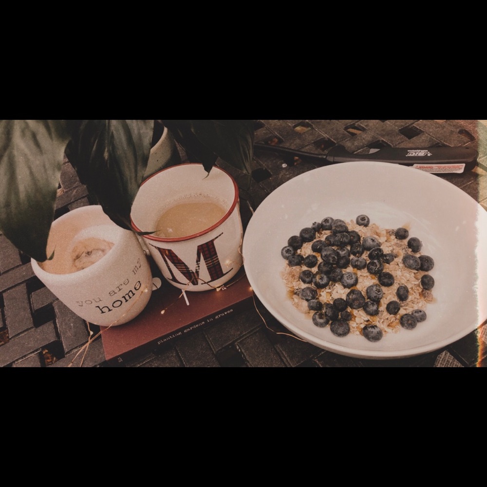 Lunch {with a side of wisdom} >><<